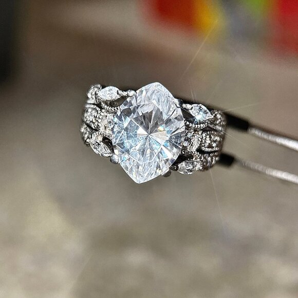 Shiny Cubic Zirconia 925 Silver Ring - Picture 2 of 9